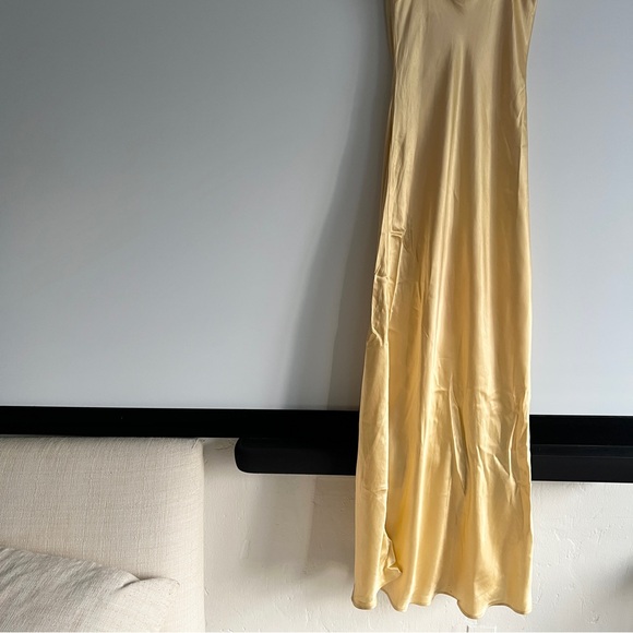 Anthropologie Sleeveless V-Neck Midi Slip Dress Size Small in Golden Canary - Picture 5 of 10
